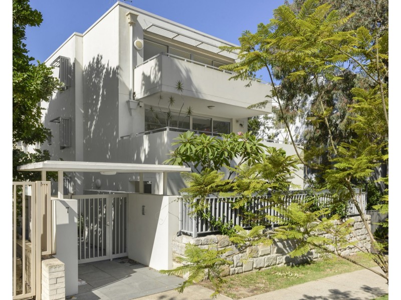 3/7 Sir Thomas Mitchell Road, Bondi Beach NSW 2026