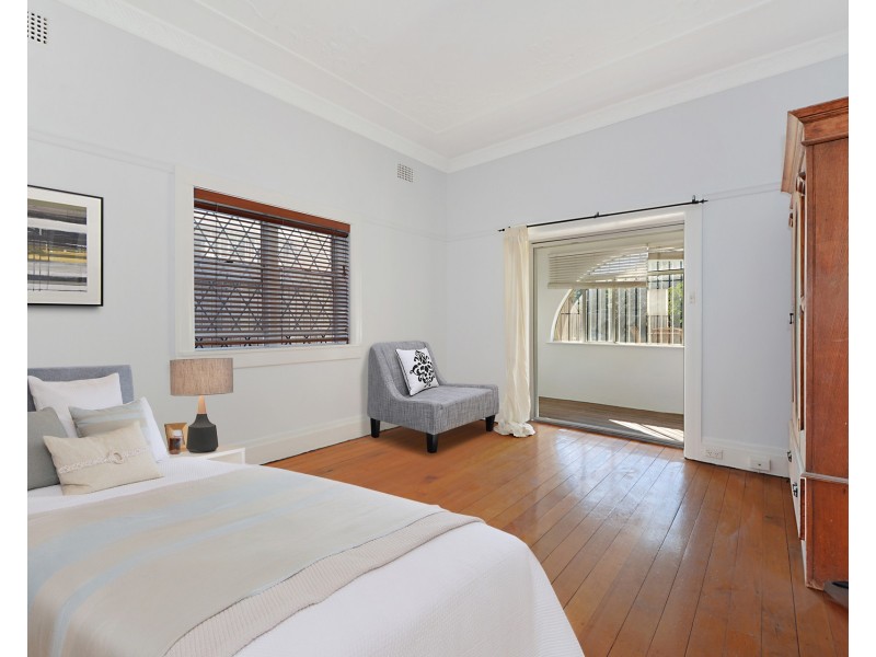 2/22 Lamrock Avenue, Bondi Beach NSW 2026