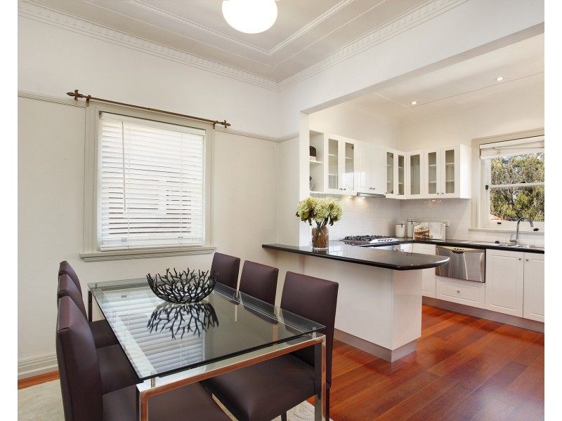 2/127 New South Head Road, Vaucluse NSW 2030