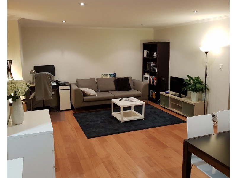 4/33 Sir Thomas Mitchell Road, Bondi Beach NSW 2026