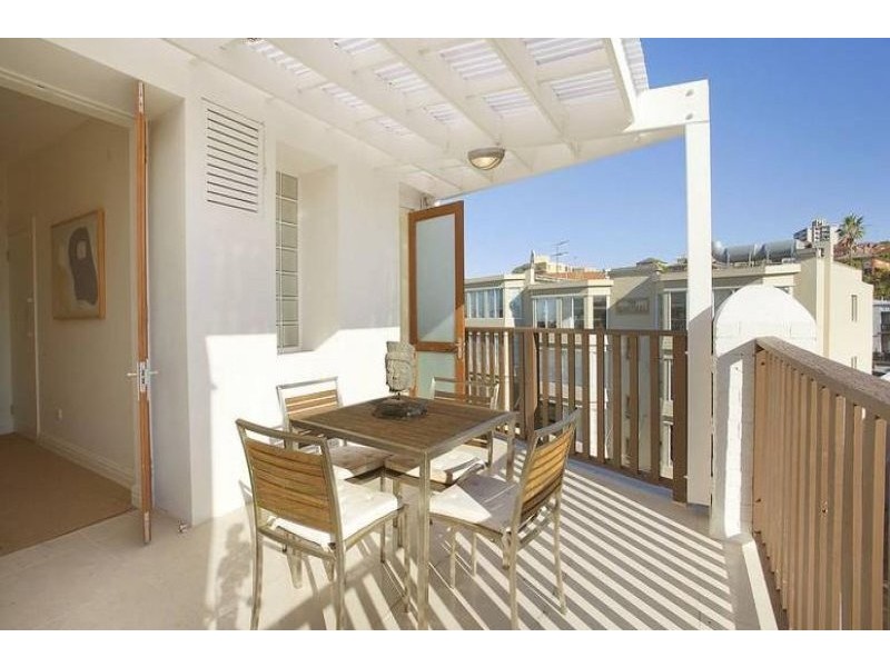 13/74 Campbell Parade, Bondi Beach NSW 2026