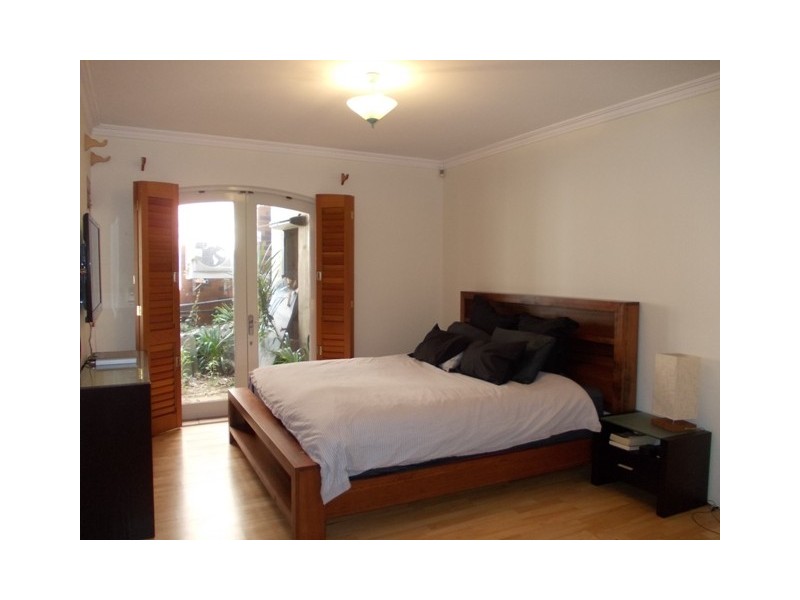 Unit 2/11 Wonderland Avenue, Tamarama NSW 2026