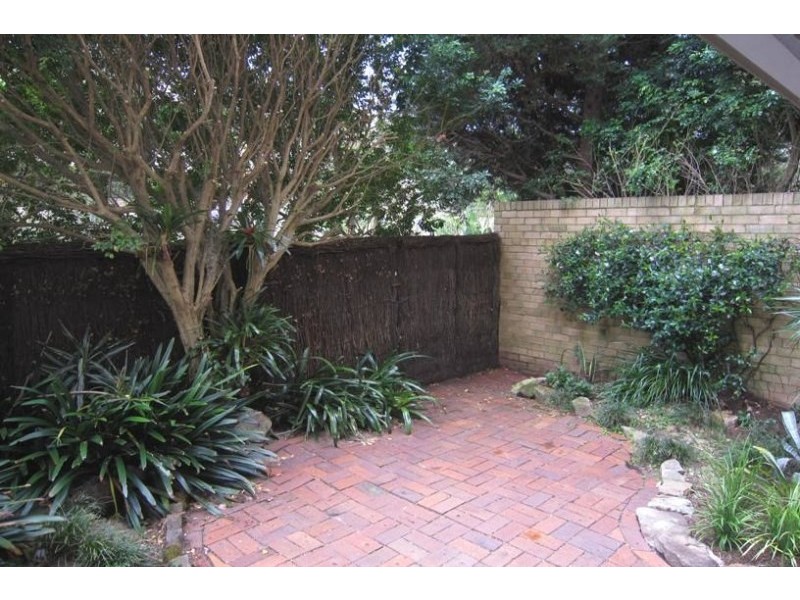 Unit 203/10 New Mclean Street, Edgecliff NSW 2027