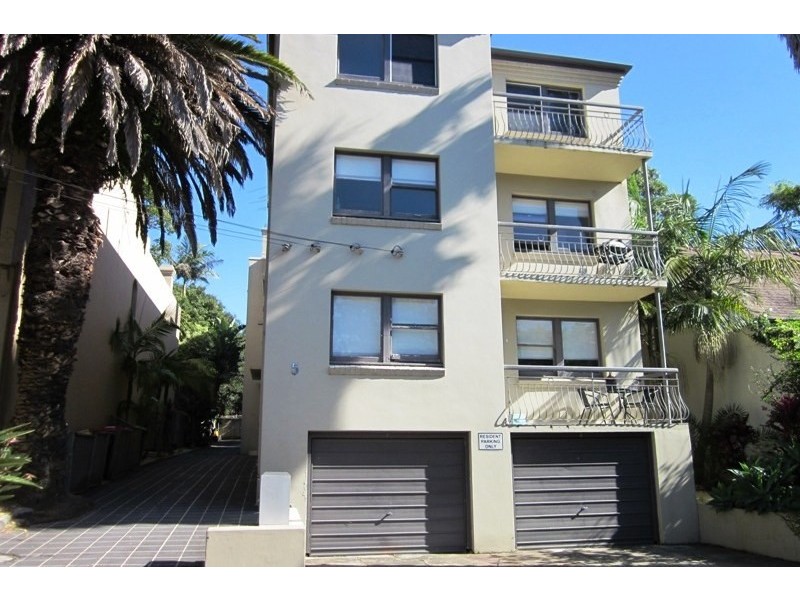 Unit 2/5 Lugar Street, Bronte NSW 2024