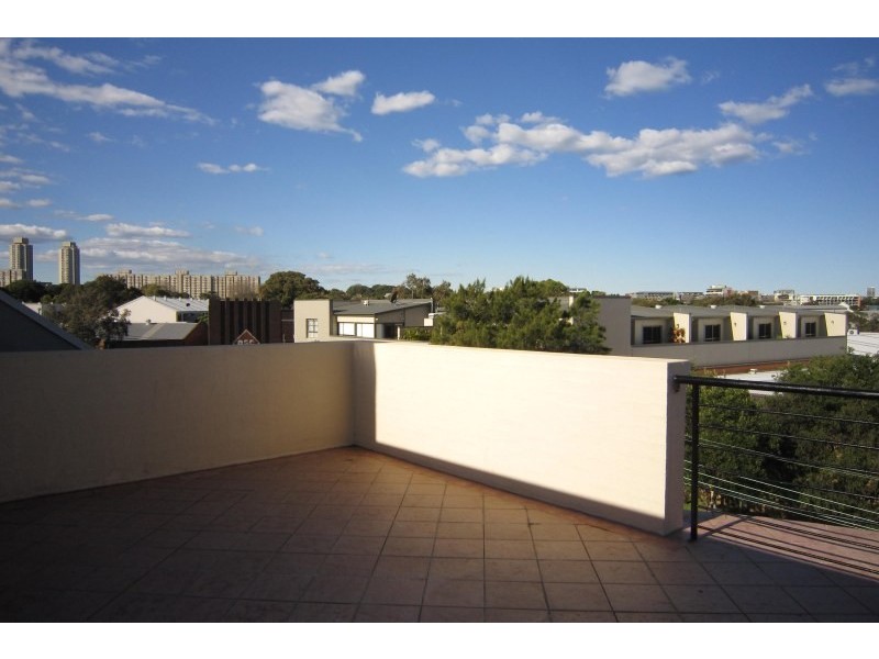 Unit 32/17-37 Lawrence Street, Alexandria NSW 2015