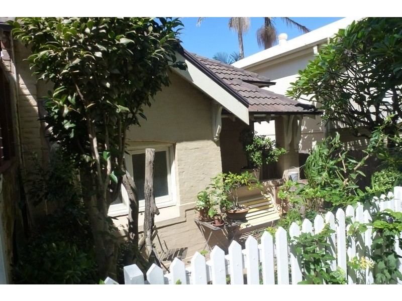 1 Chambers Avenue, Bondi Beach NSW 2026