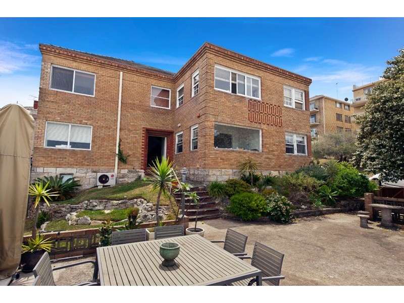 Unit 2/19 Dellview Street, Tamarama NSW 2026