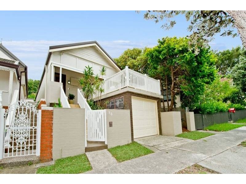 13 Simpson Street, Bondi NSW 2026