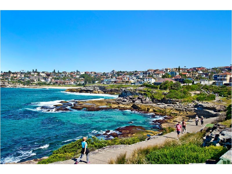 Unit 1/25 Fletcher Street, Tamarama NSW 2026