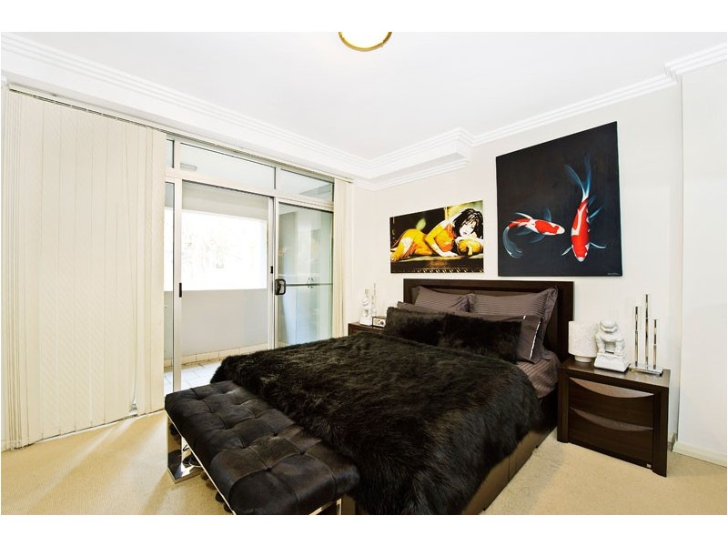 Unit 11/30-34 Penkivil Street, Bondi NSW 2026