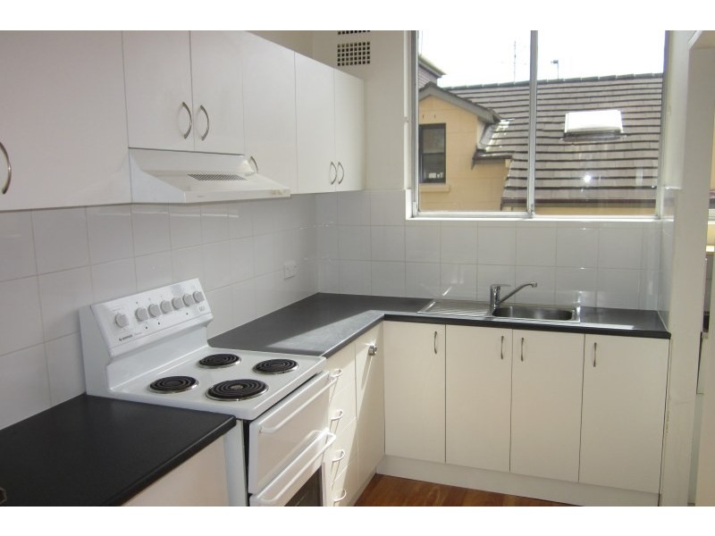 Unit 2/27-29 Doncaster Avenue, Kensington NSW 2033