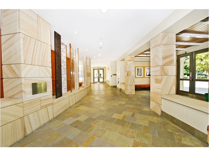 Unit 703/36 Refinery Road, Pyrmont NSW 2009