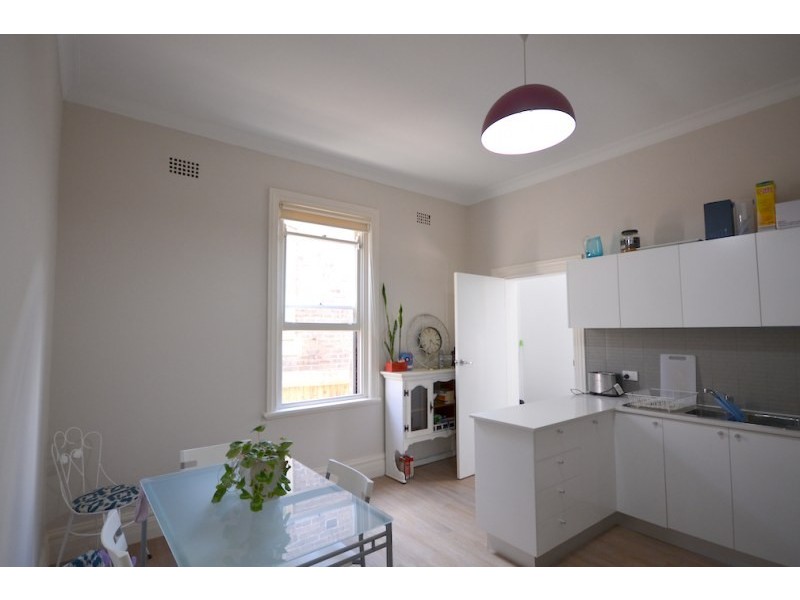 2/8 Roberts Avenue, Randwick NSW 2031