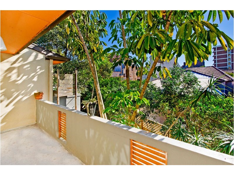 2/1 Pemell Lane, Enmore NSW 2042