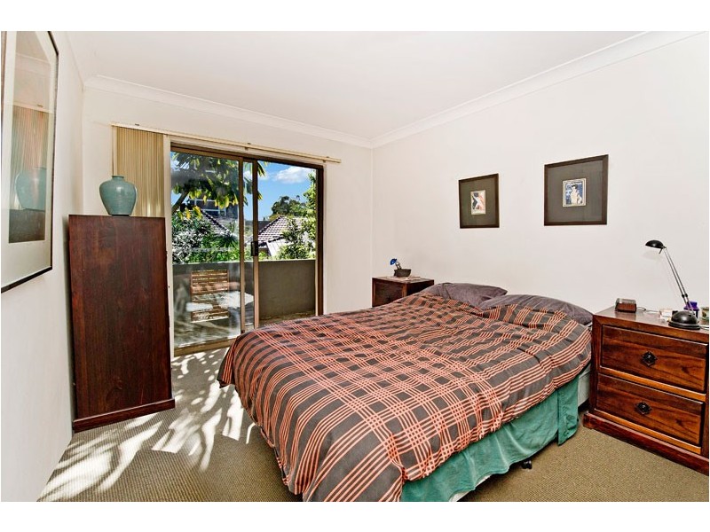 2/1 Pemell Lane, Enmore NSW 2042