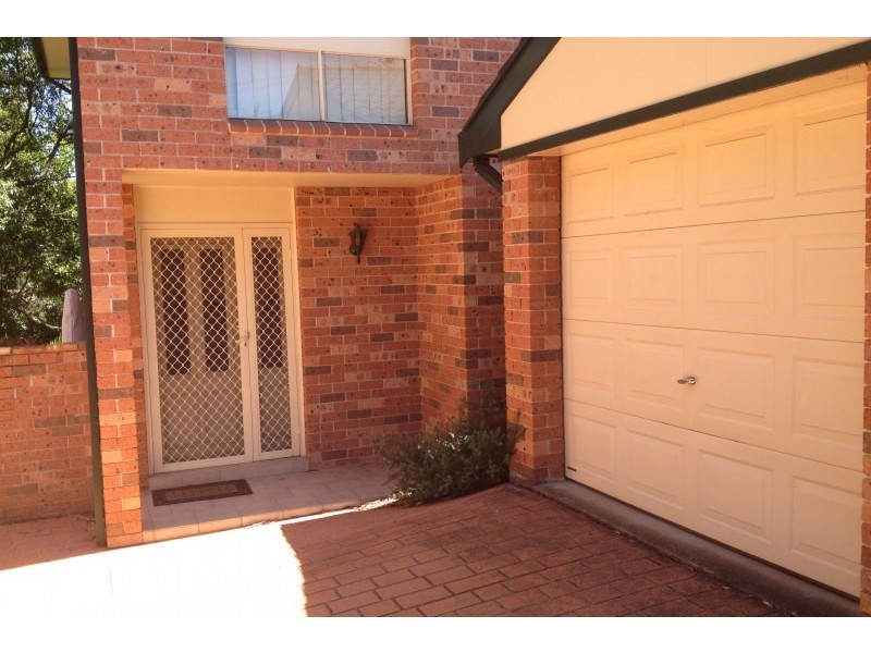 2/2 Adina Street, Miranda NSW 2228