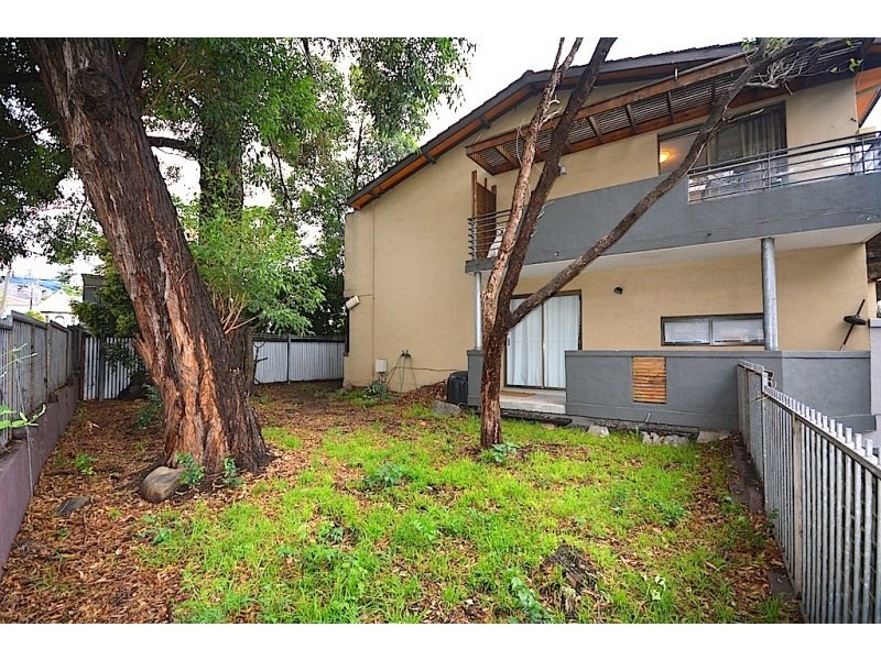 1/1/ Pemell Lane, Newtown NSW 2042
