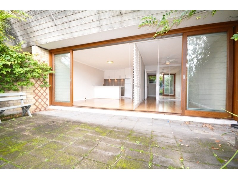 8 Bennetts Grove, Paddington NSW 2021