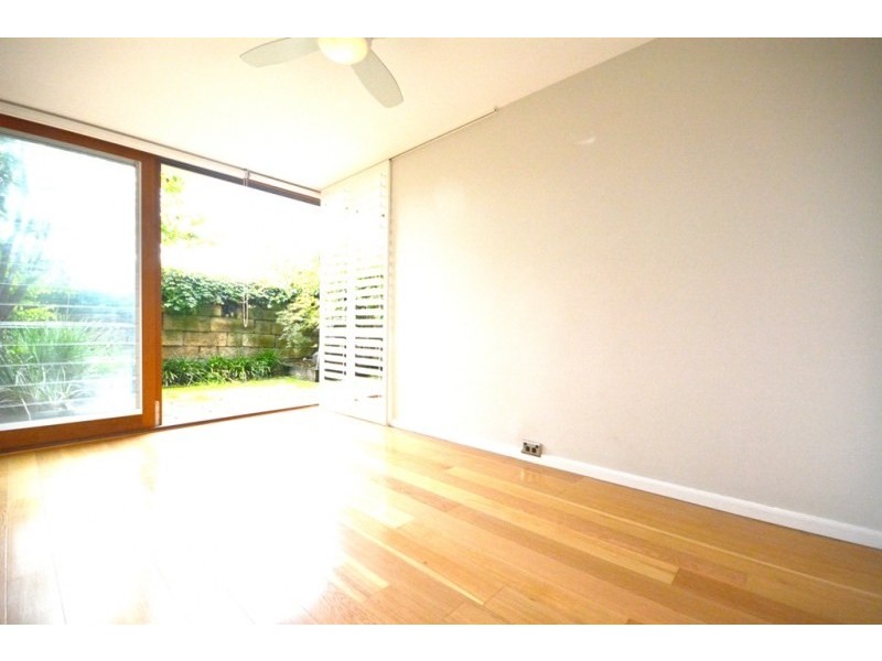 8 Bennetts Grove, Paddington NSW 2021