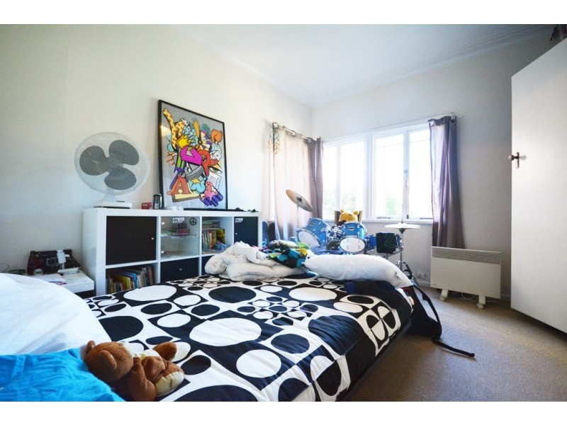 1 Burke Street, Chifley NSW 2036