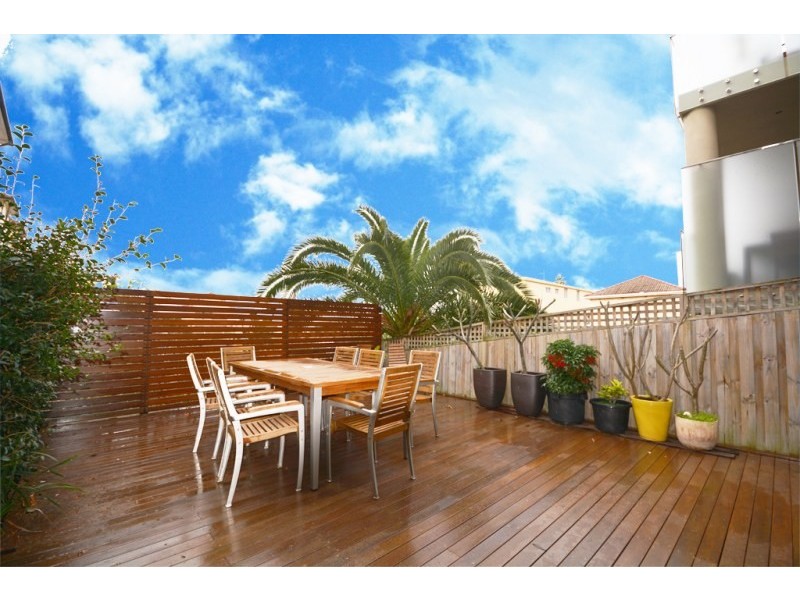 1/4 Silva Street, Tamarama NSW 2026