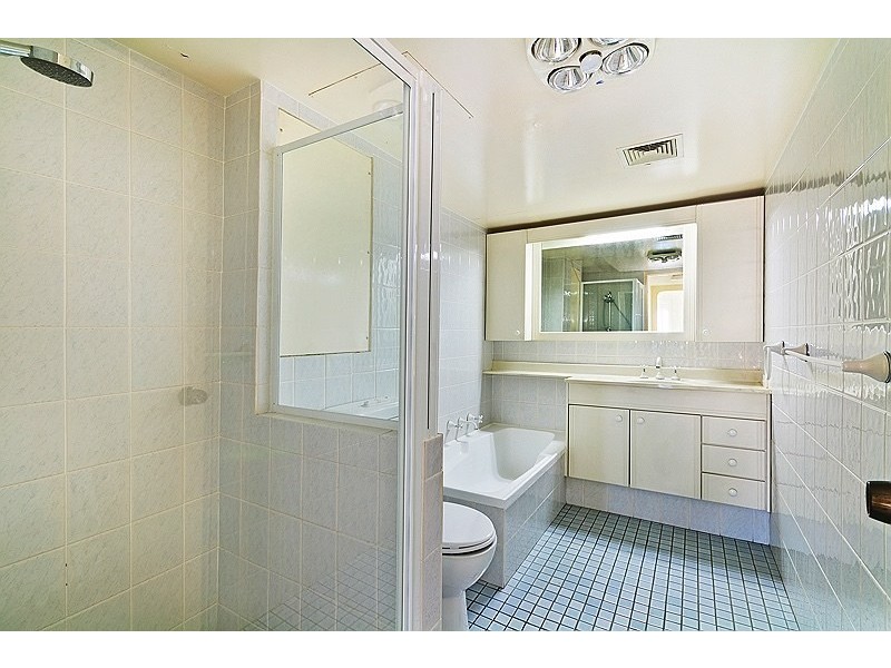 1302/1 Hollywood Avenue, Bondi Junction NSW 2022