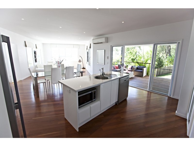 23 Hummingbird Terrace, Coolum Beach QLD 4573