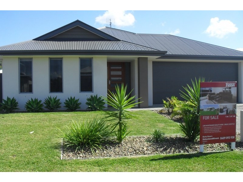 10 Oakbridge Way, Peregian Springs QLD 4573