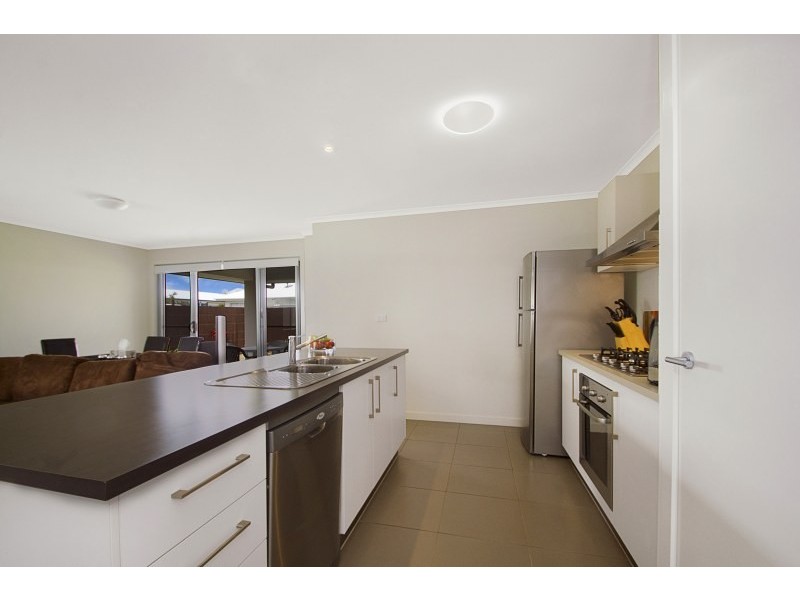 10 Oakbridge Way, Peregian Springs QLD 4573