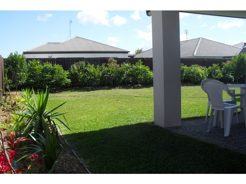 10 Oakbridge Way, Peregian Springs QLD 4573