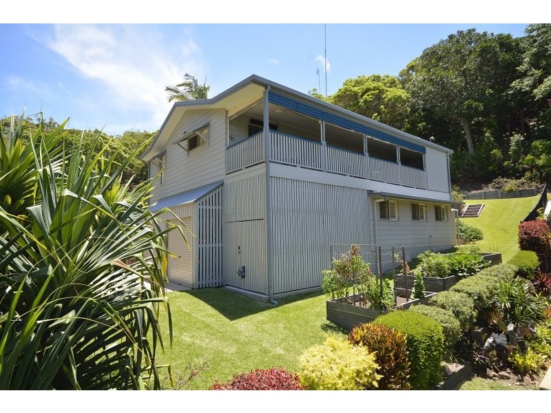 32 Scrub Road, Coolum Beach QLD 4573