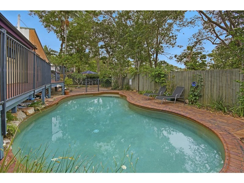 5 Lorien Avenue, Coolum Beach QLD 4573