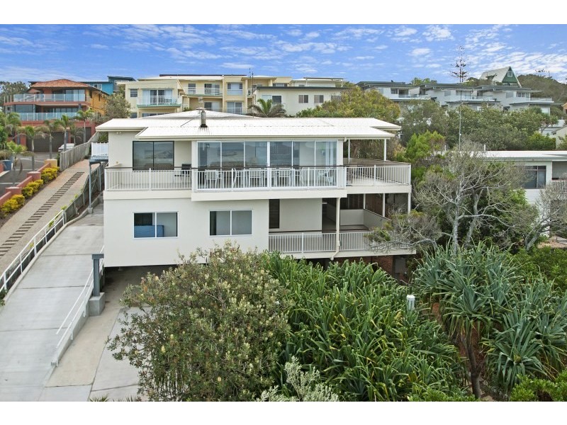 1/20 Peregian Esplanade, Peregian Beach QLD 4573