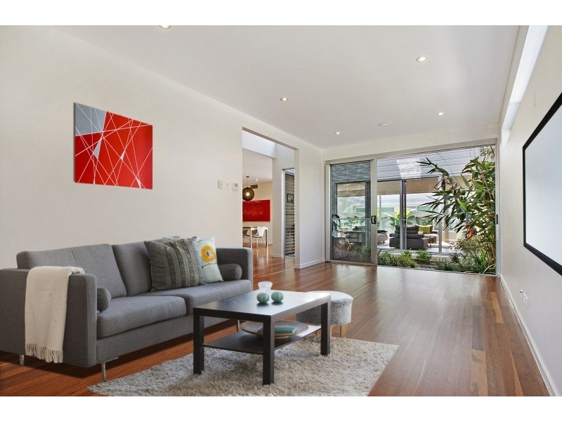 7 Palm Beach Avenue, Yaroomba QLD 4573