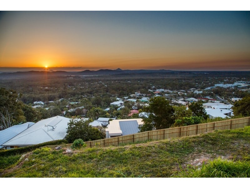 8 Grandview Drive, Coolum Beach QLD 4573