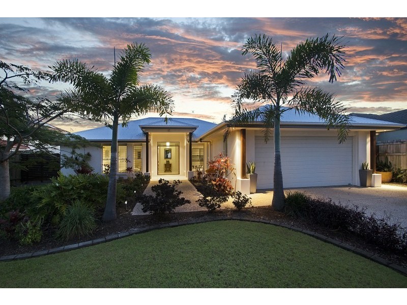 6 Ironhurst Place, Peregian Springs QLD 4573