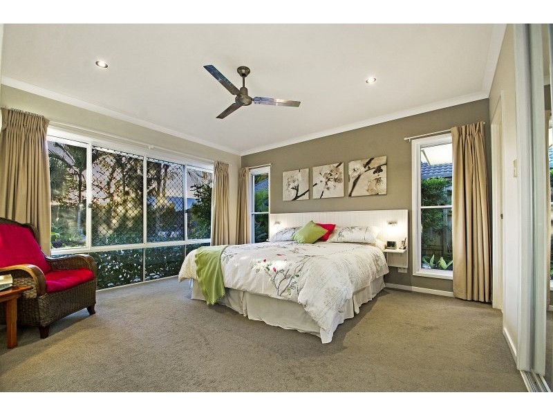 6 Ironhurst Place, Peregian Springs QLD 4573