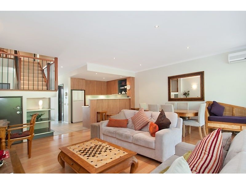 3/2 Richmond Close, Coolum Beach QLD 4573