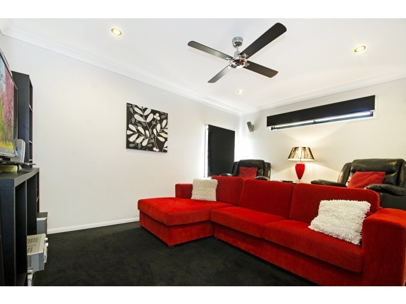 8 Shanagolden Court, Yaroomba QLD 4573