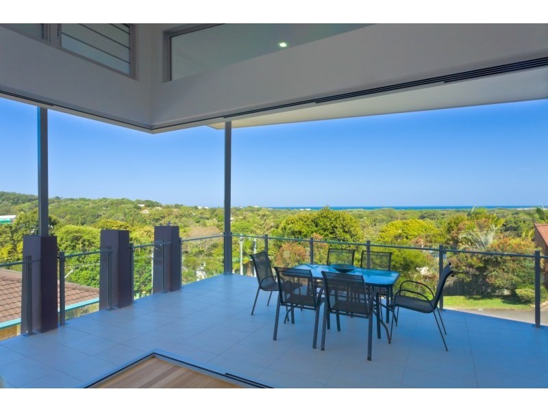 6 Binnea Street, Yaroomba QLD 4573