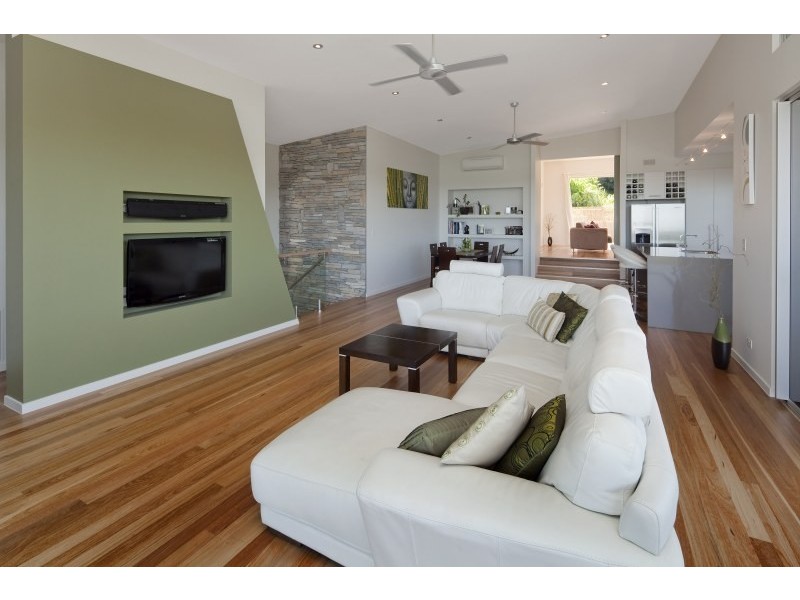 6 Binnea Street, Yaroomba QLD 4573