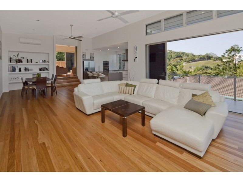 6 Binnea Street, Yaroomba QLD 4573