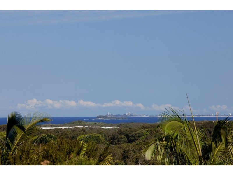 6 Binnea Street, Yaroomba QLD 4573