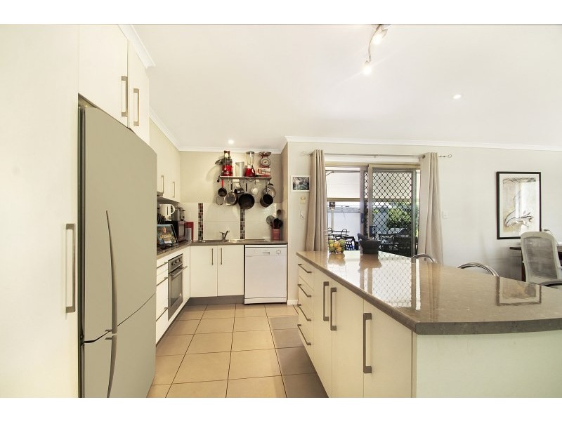 15 Jarnahill Drive, Mount Coolum QLD 4573