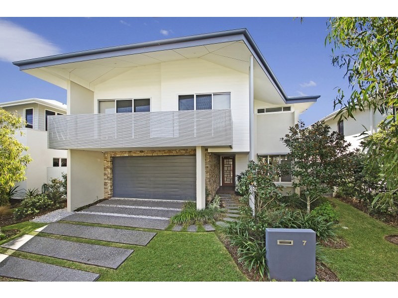 7  Palm Beach Avenue, Yaroomba QLD 4573