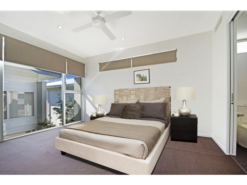 7  Palm Beach Avenue, Yaroomba QLD 4573