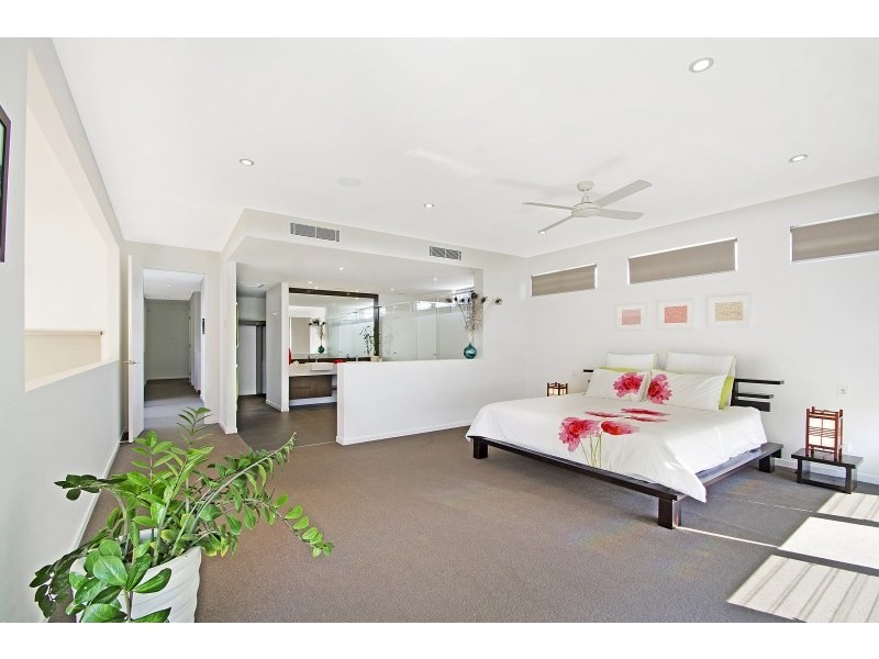 7  Palm Beach Avenue, Yaroomba QLD 4573