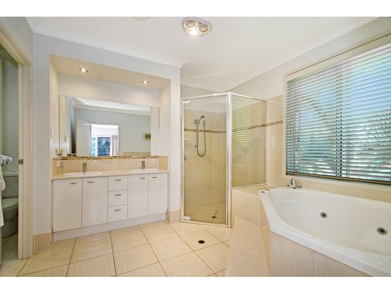 19 Glen Abby Avenue, Peregian Springs QLD 4573