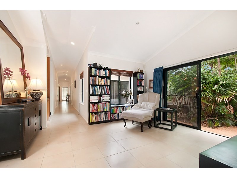 42 Warran Road, Yaroomba QLD 4573