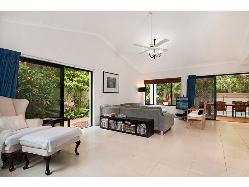 42 Warran Road, Yaroomba QLD 4573